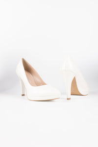 Aurora Pearl White Pumps