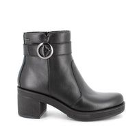 Women’s Black Leather Heeled Booties with Side Zipper – Made in Italy