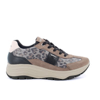 Women’s Beige and Gray Platform Sneakers