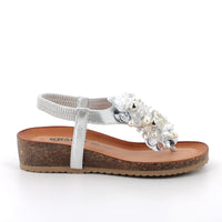 Women’s Thong Sandals Silver with Sparkling Detail