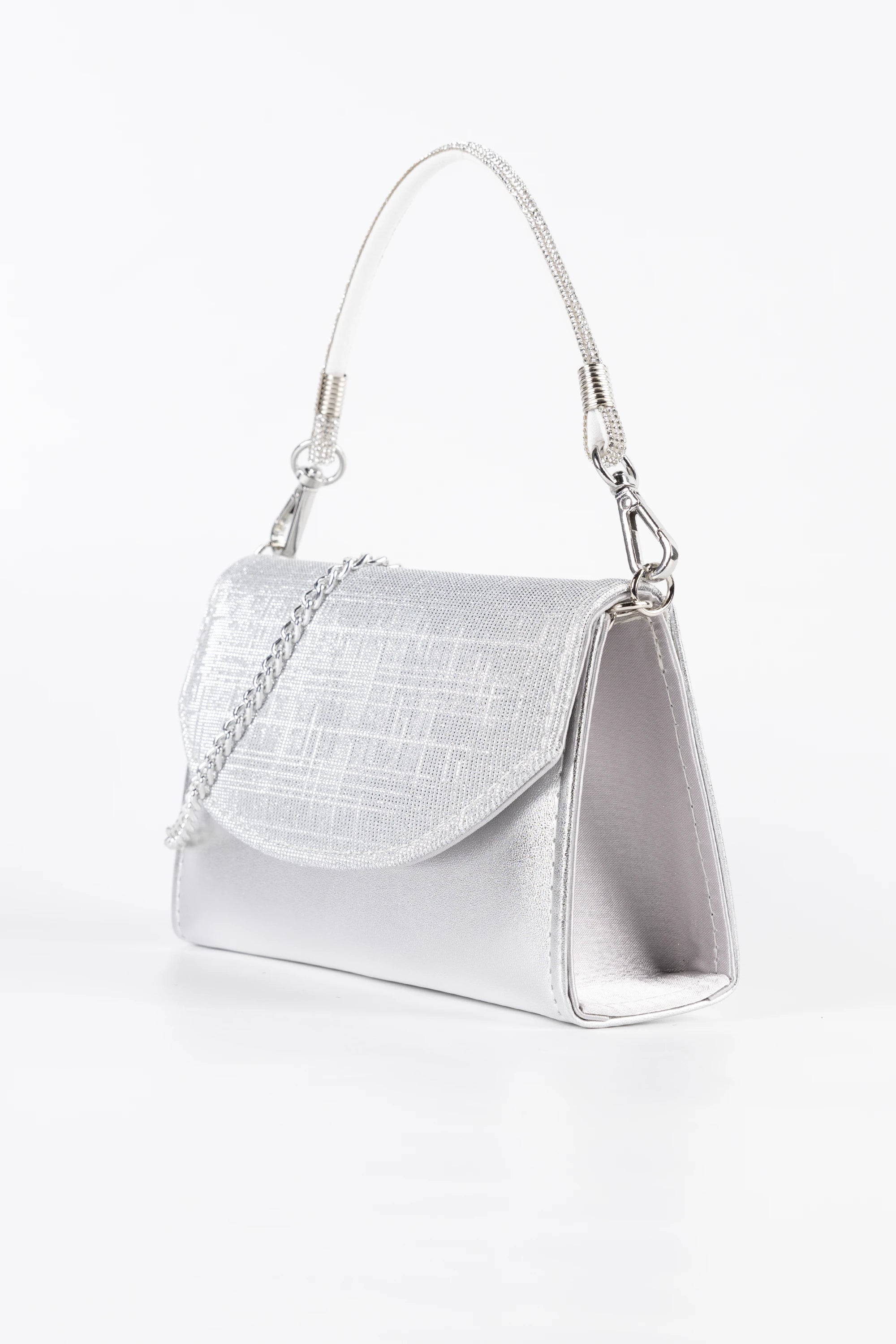 Stella Silver Metallic & Glitter Clutch. Italian vegan leather with 2 interchangeable straps: silver chain and glitter handle. Made in Italy.